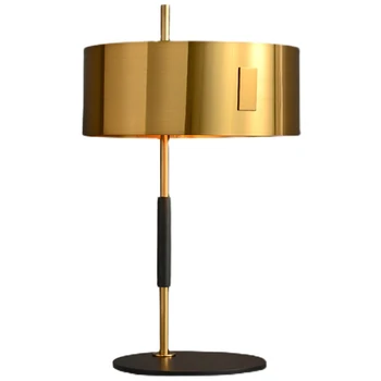 Kaasaegne Isiksuse Metallist Laua Lamp Kunsti Teenetemärgi Loominguline Lugemine Lamp Home Office E27 LED Lamp